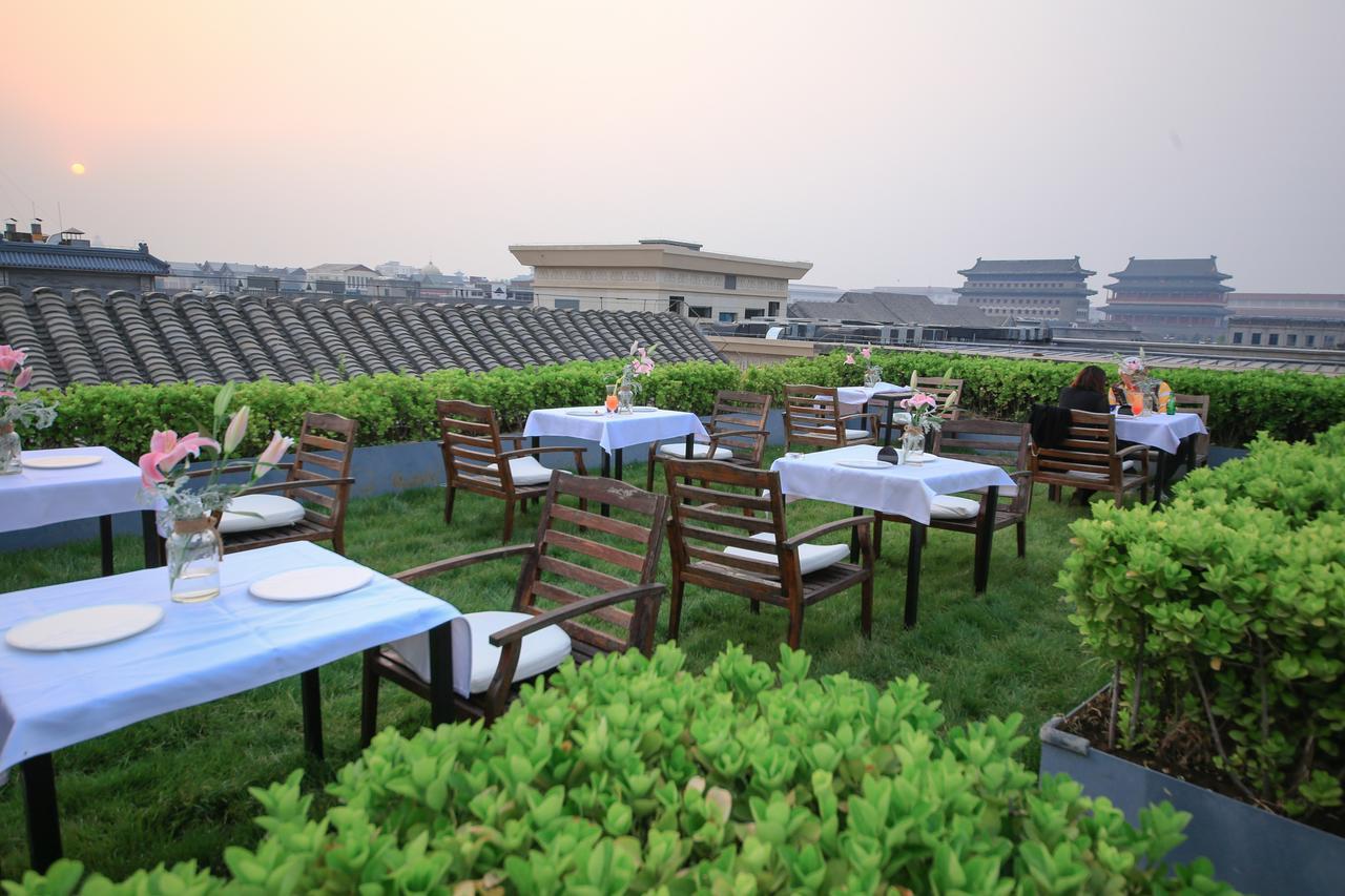 The Emperor Tiananmen Beijing Otel Dış mekan fotoğraf Rooftop garden